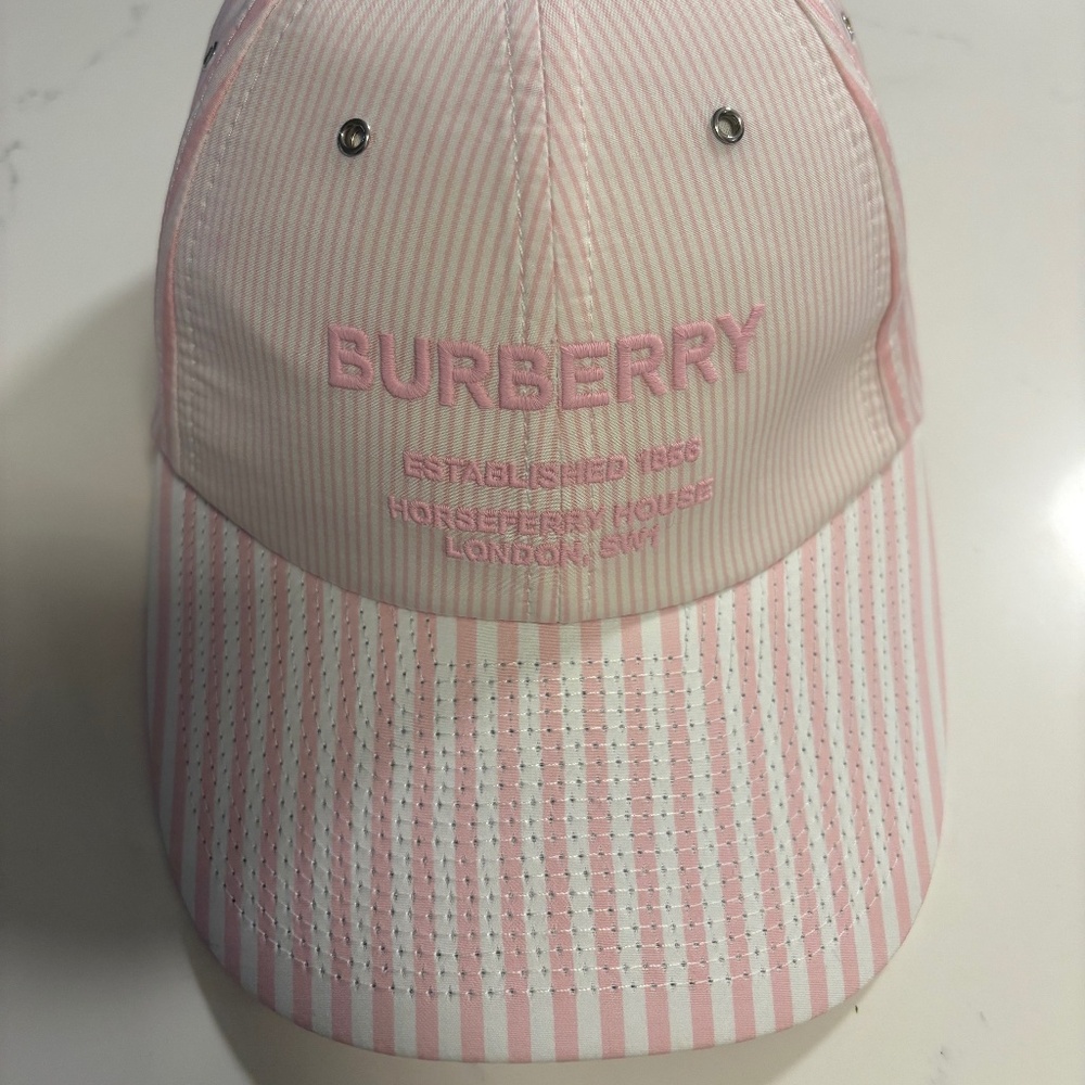 Authentic Burberry hat/cap - women’s size L